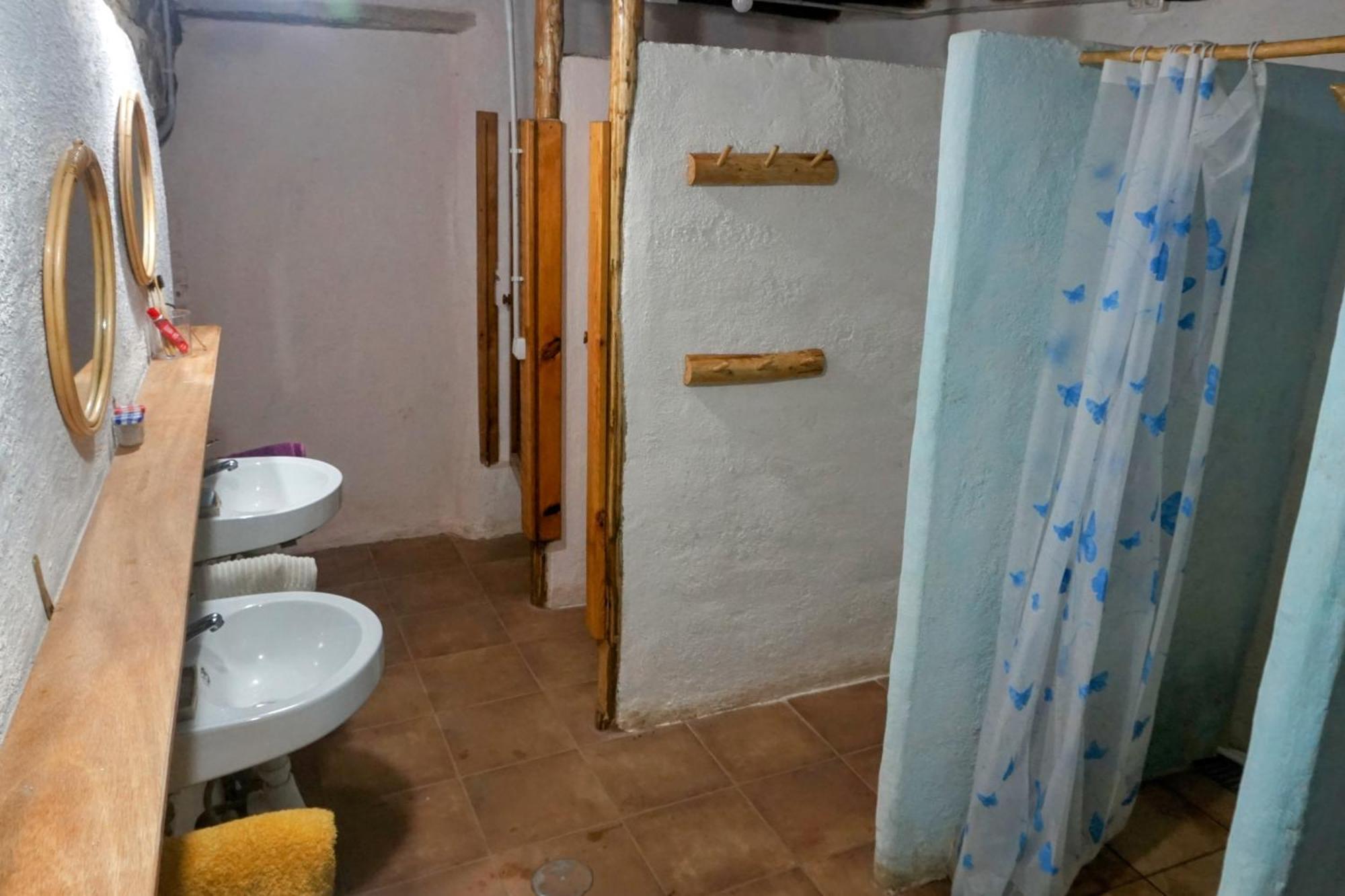 Albergue Del Oso Tierraluz อาร์บูเซียส ภายนอก รูปภาพ